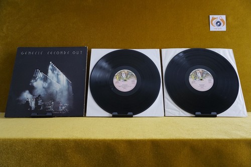 Genesis seconds out 1977 - seconds,